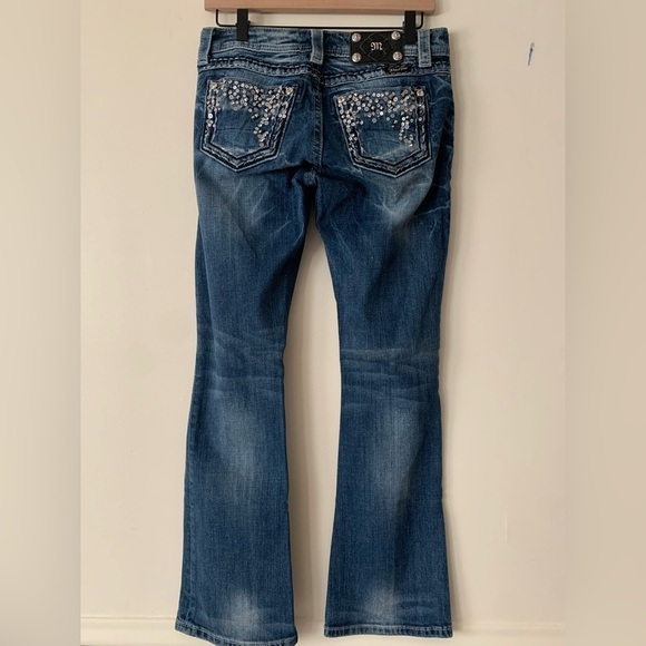 Miss Me Embellished Sequin /Rhinestone Easy Boot Cut Low Rise Jeans 26 - Picture 1 of 13